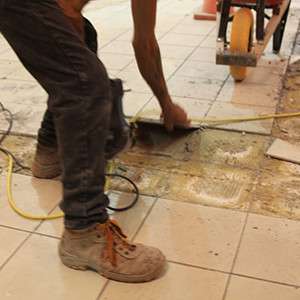 Stripping of ceramic floors in a shopping center